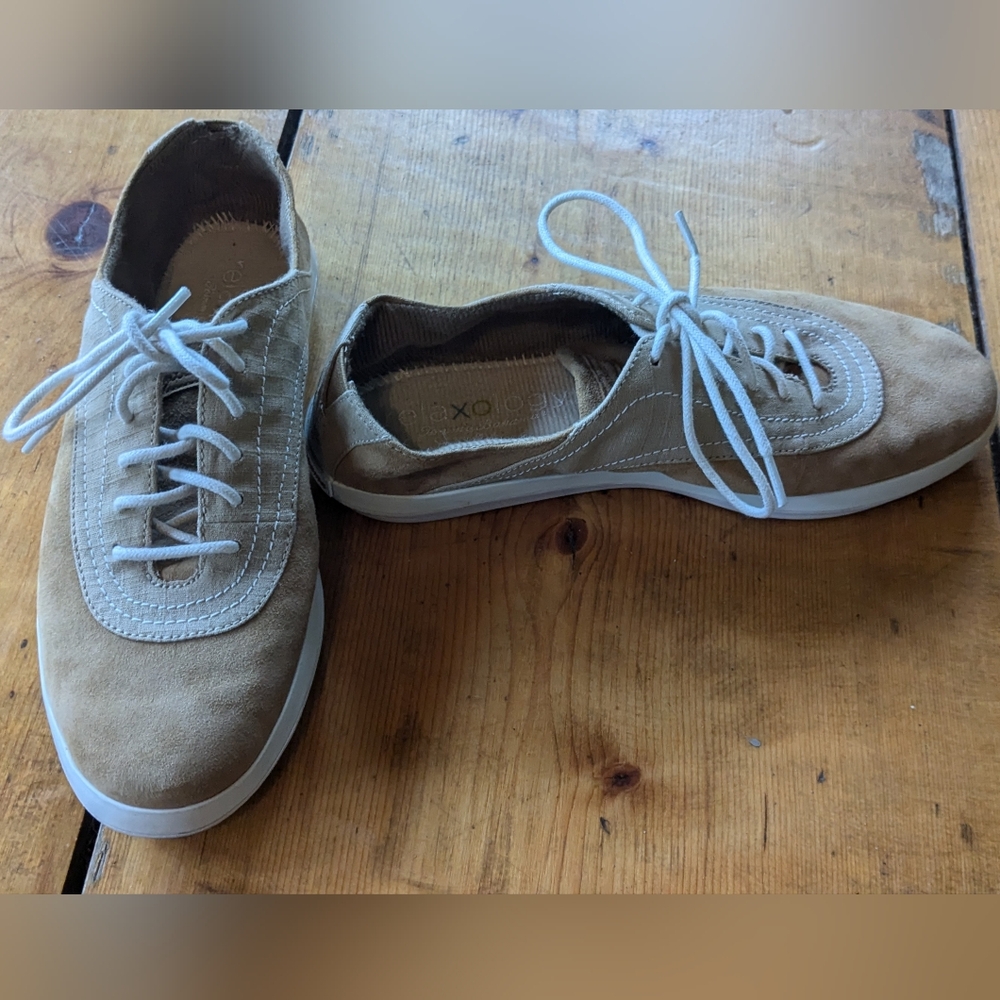 Tommy Bahama Womens 6.5 B Relaxology Cartahena Suede Canvas Sneake…
